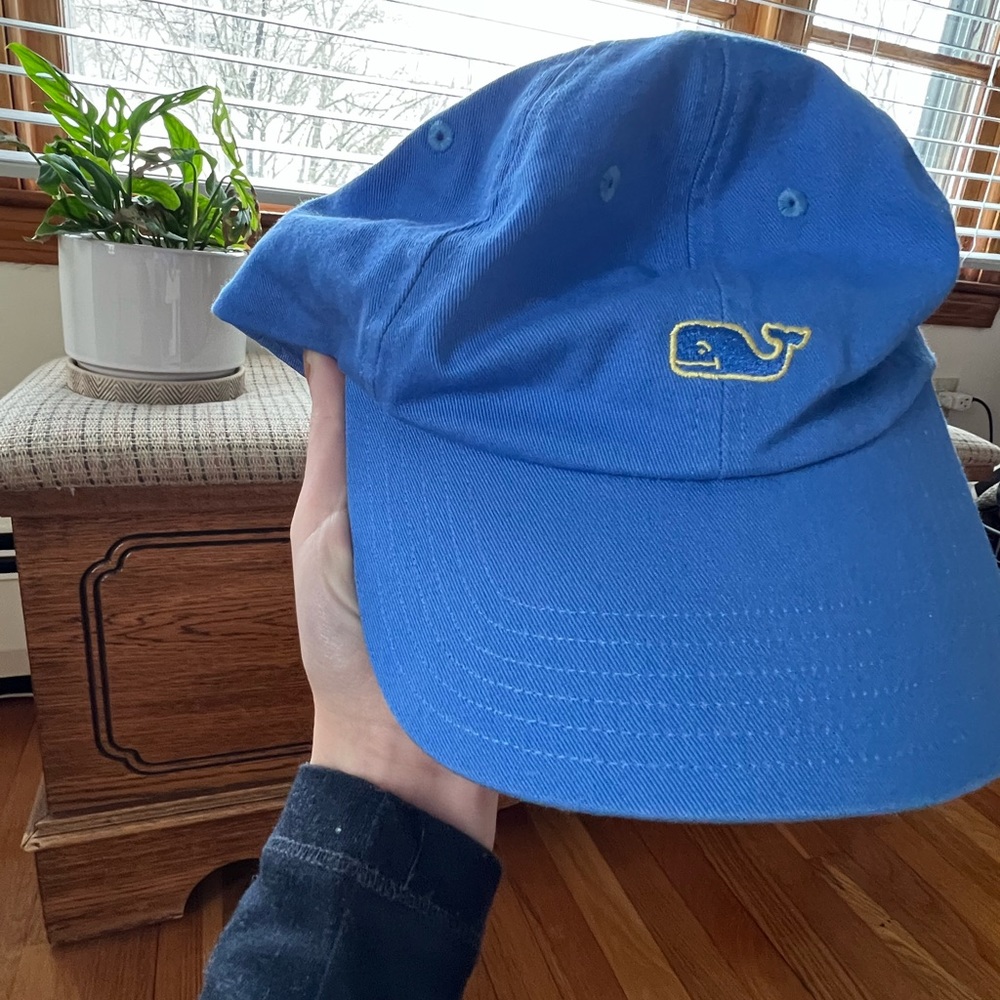 Vineyard Vines blue cap (women)